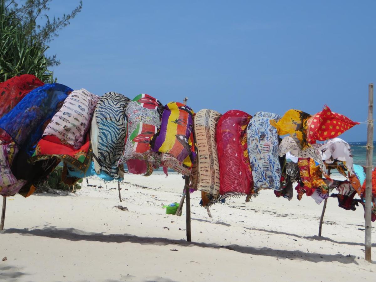 Zarafa House Bed & Breakfast Diani Beach Exterior foto