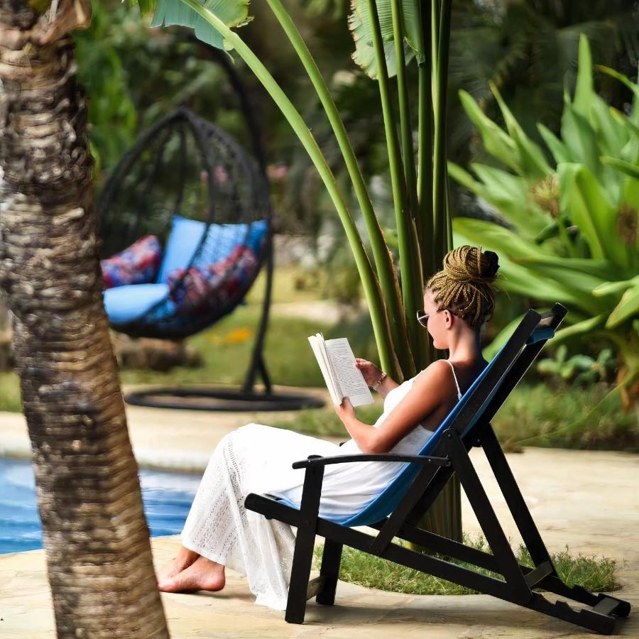 Zarafa House Bed & Breakfast Diani Beach Exterior foto